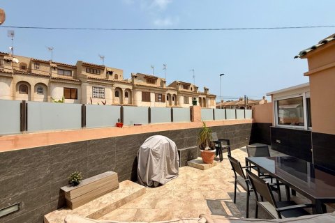 Villa for sale Torrevieja, Alicante, Spain 5 bedrooms,  No. 138389 - photo 5