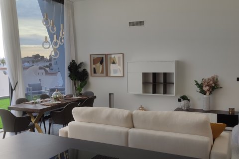 Villa en venta en Los Balcones, Alicante, España 3 dormitorios, 130 m2 No. 138390 - foto 10