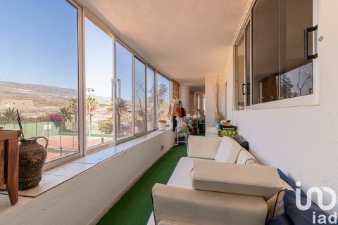 Apartment for sale in Adeje, Tenerife, Spain 4 bedrooms, 270 sq.m. No. 154249 - photo 6