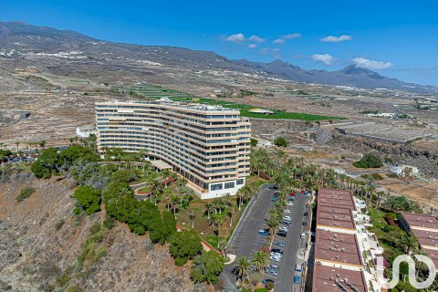 Apartment for sale in Adeje, Tenerife, Spain 4 bedrooms, 270 sq.m. No. 154249 - photo 12