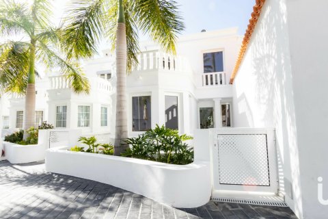 Продажа дома в Адехе, Тенерифе, Испания 3 спальни, 161м2 №154252 - фото 2