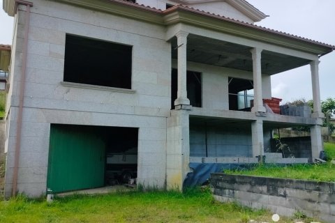 Дом в Нигран, Понтеведра, Испания 4 спальни, 300м2 №154247