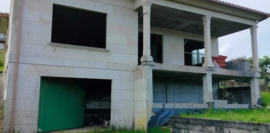 Dom w Nigran, Pontevedra, Hiszpania 4 sypialnie, 300 mkw. nr 154247