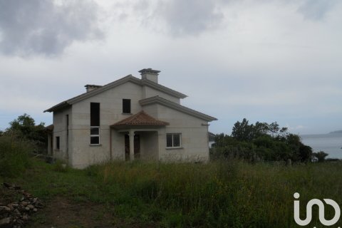 Dom w Nigran, Pontevedra, Hiszpania 4 sypialnie, 300 mkw. nr 154247 – zdjęcie 3