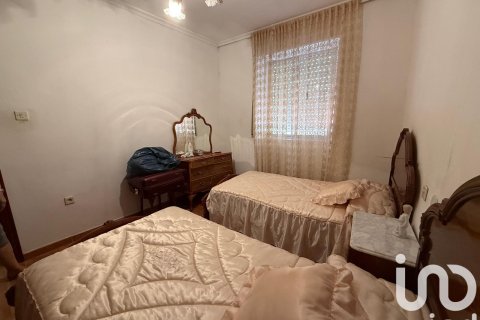 House for sale in Leon, Spain 3 bedrooms, 529 sq.m. No. 185734 - photo 5