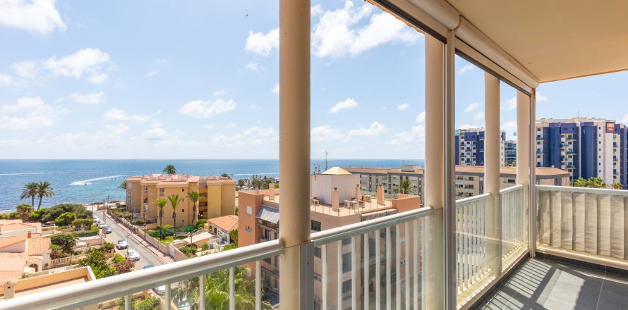 Apartamento en Rocio Del Mar, Alicante, España 1 dormitorio, 56 m2 No. 193333