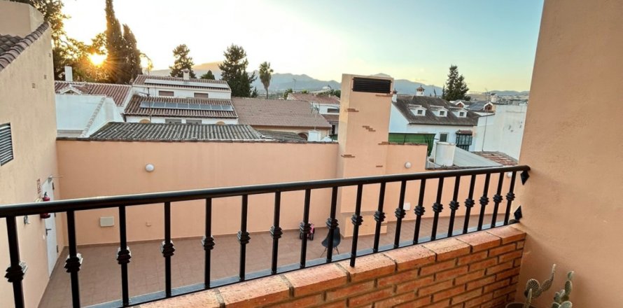 Duplex in Pizarra, Malaga, Spanien 3 Schlafzimmer, 130 m2 Nr. 153201