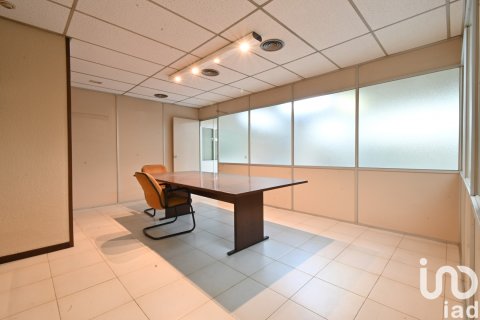 Komerciāls īpašums pārdošanā Barcelona, Spānijā 10 istabas, 981 m2 Nr. 153204 - attēls 28