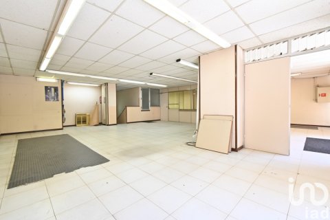 Propiedad comercial en Barcelona, España 10 dormitorios, 981 m2 No. 153204