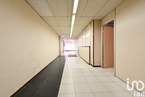 Komerciāls īpašums pārdošanā Barcelona, Spānijā 10 istabas, 981 m2 Nr. 153204 - attēls 24