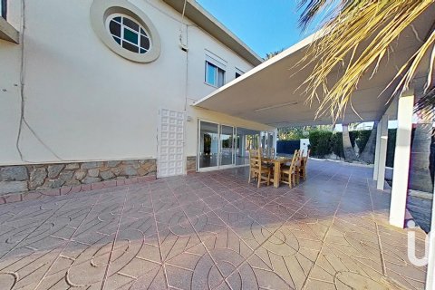 Продажа дома в Эльче, Аликанте, Испания 6 спален, 890м2 №153199 - фото 13