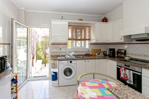 Dzīvoklis pārdošanā Playa Flamenca II, Alicante, Spānijā 65 m2 Nr. 165987 - attēls 8
