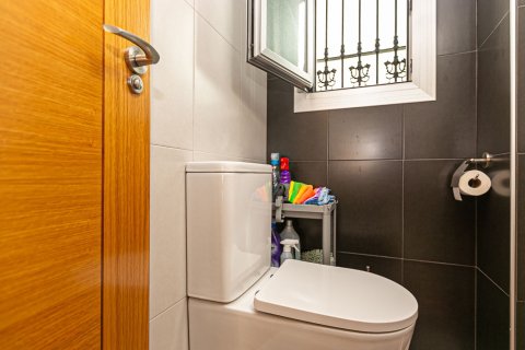 Māja pārdošanā Guardamar del Segura, Alicante, Spānijā 132 m2 Nr. 165988 - attēls 17