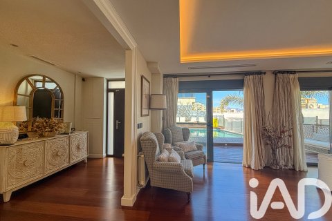 Hus till salu i Alicante, Spanien 5 sovrum, 694 kvm. Nr. 172806 - foto 13