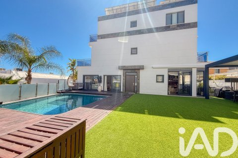 Hus till salu i Alicante, Spanien 5 sovrum, 694 kvm. Nr. 172806 - foto 2