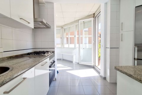 Dzīvoklis īrēšanai Palma de Majorca, Mallorca, Spānijā 2 istabas, 88 m2 Nr. 140598 - attēls 6