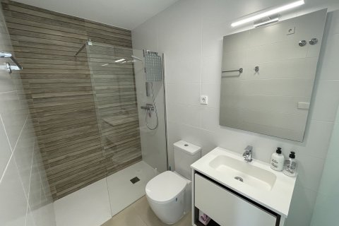 Apartamento en venta en Alicante, España 2 dormitorios, 79 m2 No. 196455 - foto 15