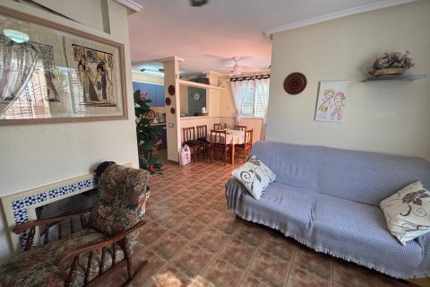 Duplex zum Verkauf in Torrevieja, Alicante, Spanien 4 Schlafzimmer, 106 m2 Nr. 181802 - Foto 5
