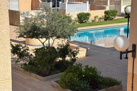 Duplex zum Verkauf in Torrevieja, Alicante, Spanien 4 Schlafzimmer, 106 m2 Nr. 181802 - Foto 29