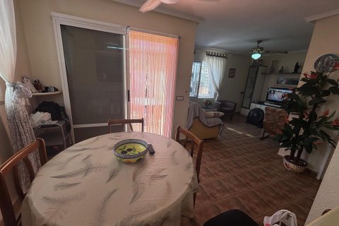 Duplex zum Verkauf in Torrevieja, Alicante, Spanien 4 Schlafzimmer, 106 m2 Nr. 181802 - Foto 8