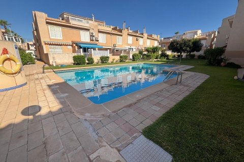 Duplex à Torrevieja, Alicante, Espagne 4 chambres, 106 m2 No. 181802