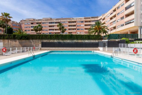 Apartament w Fuengirola, Malaga, Hiszpania 2 sypialnie, 100 mkw. nr 181822 – zdjęcie 3