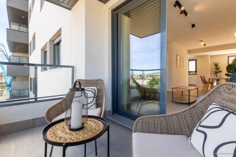 Apartament w Fuengirola, Malaga, Hiszpania 2 sypialnie, 100 mkw. nr 181822 – zdjęcie 6