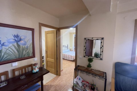 Huoneisto myytävänä Torrevieja, Alicante, Espanja, 3 makuuhuonetta, 163 m2 No. 181804 - kuva 2