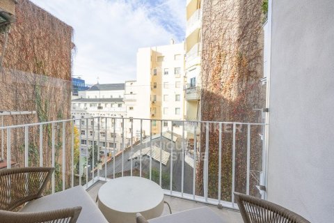 Huoneisto myytävänä Madrid, Espanja, 4 makuuhuonetta, 233 m2 No. 159188 - kuva 19