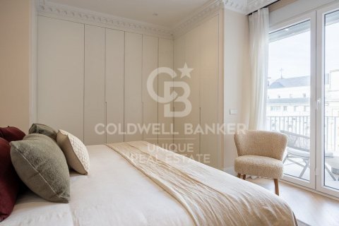 Huoneisto myytävänä Madrid, Espanja, 4 makuuhuonetta, 233 m2 No. 159188 - kuva 20