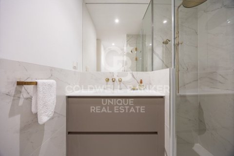 Huoneisto myytävänä Madrid, Espanja, 4 makuuhuonetta, 233 m2 No. 159188 - kuva 10