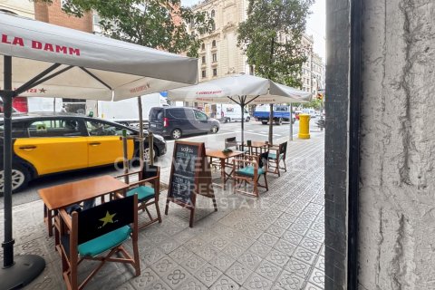 Commercial property for rent in Barcelona, Spain 259 sq.m. No. 160519 - photo 4