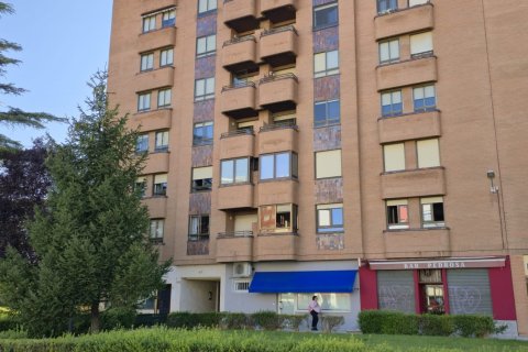 Apartament w Aranda de Duero, Burgos, Hiszpania 4 sypialnie, 129 mkw. nr 187598 – zdjęcie 2