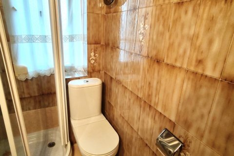 Huoneisto myytävänä Valladolid, Espanja, 3 makuuhuonetta, 61 m2 No. 185395 - kuva 3