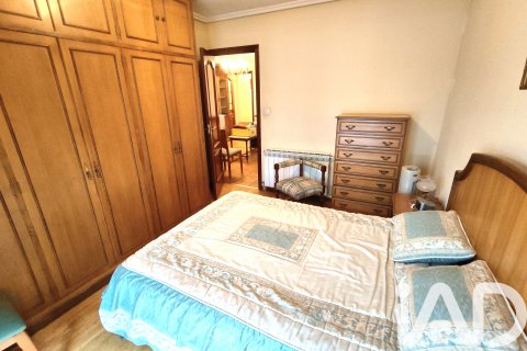 Huoneisto myytävänä Valladolid, Espanja, 3 makuuhuonetta, 61 m2 No. 185395 - kuva 27
