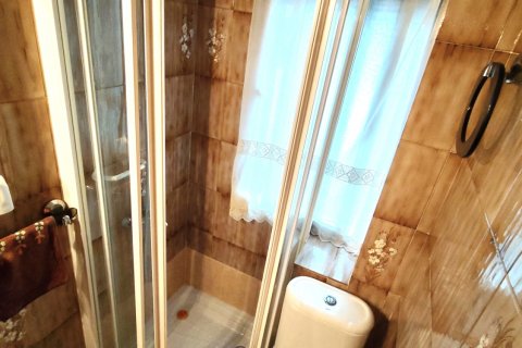 Huoneisto myytävänä Valladolid, Espanja, 3 makuuhuonetta, 61 m2 No. 185395 - kuva 6