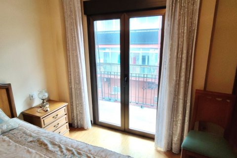 Huoneisto myytävänä Valladolid, Espanja, 3 makuuhuonetta, 61 m2 No. 185395 - kuva 30