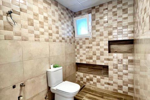 House for sale in Alcanar, Tarragona, Spain 3 bedrooms, 78 sq.m. No. 185393 - photo 11