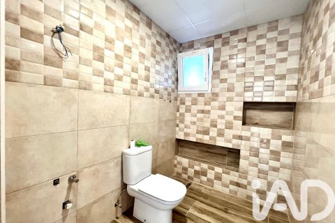 House for sale in Alcanar, Tarragona, Spain 3 bedrooms, 78 sq.m. No. 185393 - photo 16
