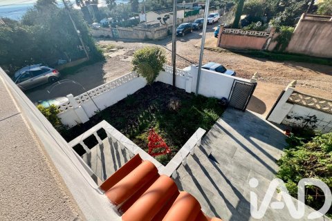 House for sale in Alcanar, Tarragona, Spain 3 bedrooms, 78 sq.m. No. 185393 - photo 26