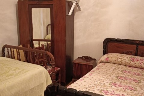 House for sale in Villamontan De La Valduerna, Leon, Spain 4 bedrooms, 208 sq.m. No. 186150 - photo 15