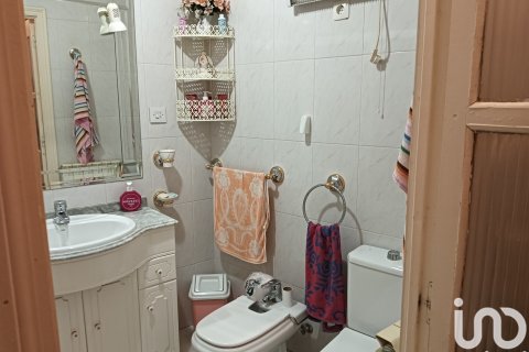 House for sale in Villamontan De La Valduerna, Leon, Spain 4 bedrooms, 208 sq.m. No. 186150 - photo 17