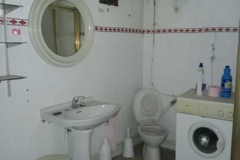 Apartment for sale in La Baneza, Leon, Spain 4 bedrooms, 88 sq.m. No. 186154 - photo 18