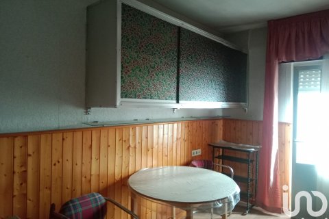 Apartment for sale in La Baneza, Leon, Spain 4 bedrooms, 88 sq.m. No. 186154 - photo 13