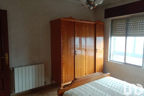 Apartment for sale in La Baneza, Leon, Spain 4 bedrooms, 88 sq.m. No. 186154 - photo 12