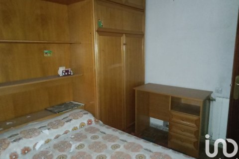 Apartment for sale in La Baneza, Leon, Spain 4 bedrooms, 88 sq.m. No. 186154 - photo 16