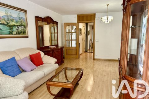 Apartament w Cerdanyola Del Valles, Barcelona, Hiszpania 4 sypialnie, 105 mkw. nr 188377 – zdjęcie 2