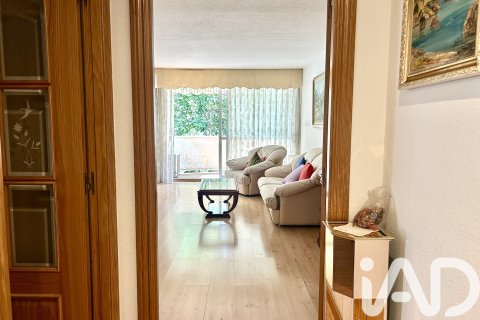 Apartament w Cerdanyola Del Valles, Barcelona, Hiszpania 4 sypialnie, 105 mkw. nr 188377 – zdjęcie 9