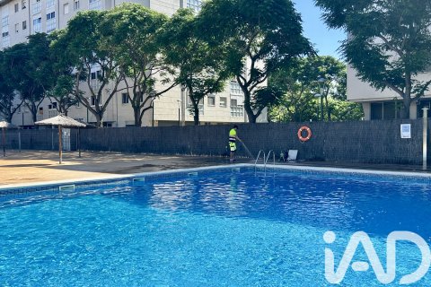 Apartament w Cerdanyola Del Valles, Barcelona, Hiszpania 4 sypialnie, 105 mkw. nr 188377 – zdjęcie 1