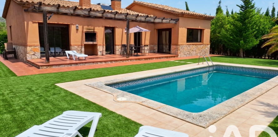 Casa a Pratdip, Tarragona, Spagna 3 camere da letto, 154 mq. N° 188380